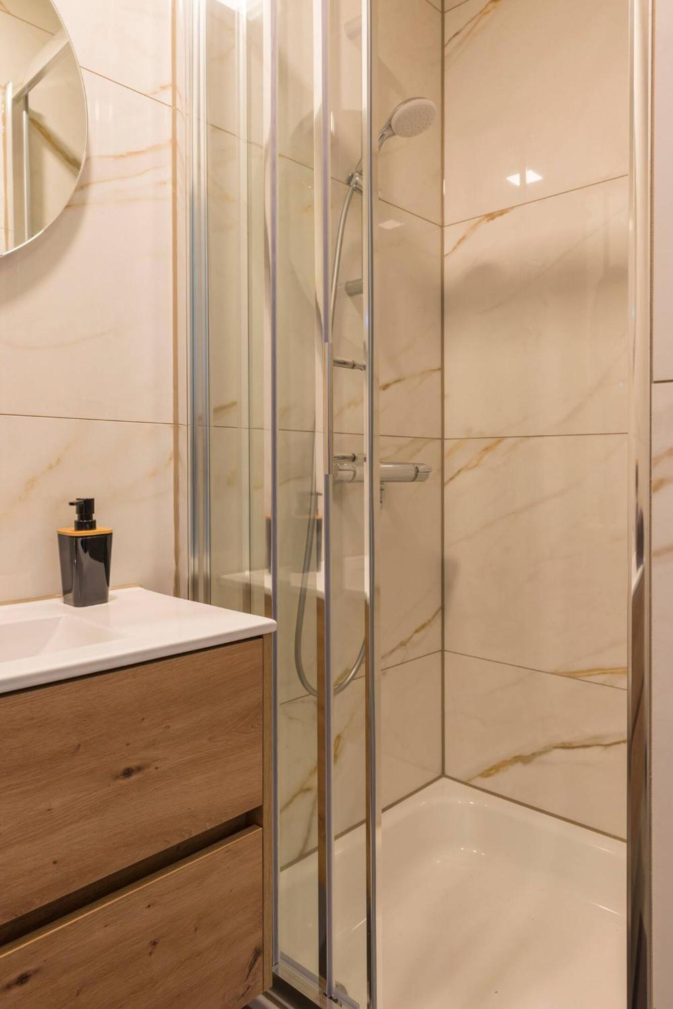 Hotspot Location, Wifi, Bed En Koffie Harmony Apartamento Tilburgo Exterior foto
