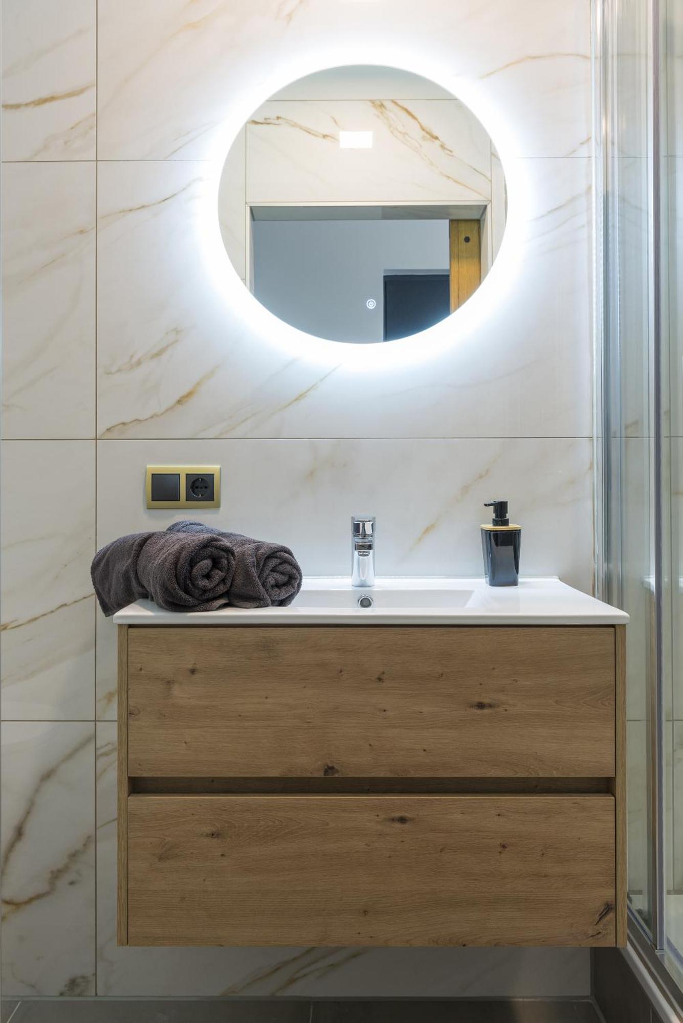 Hotspot Location, Wifi, Bed En Koffie Harmony Apartamento Tilburgo Exterior foto